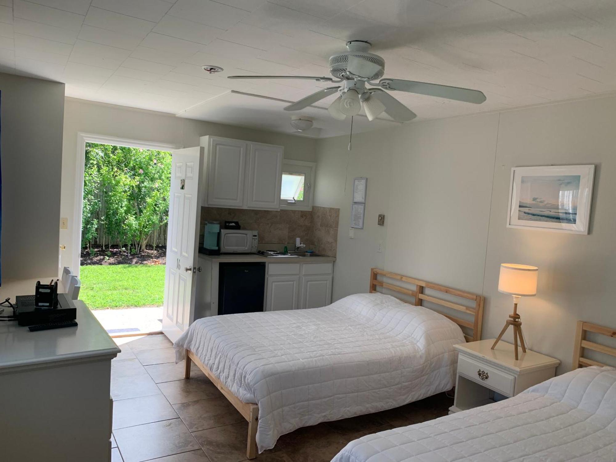 Southold Beach Motel Екстер'єр фото
