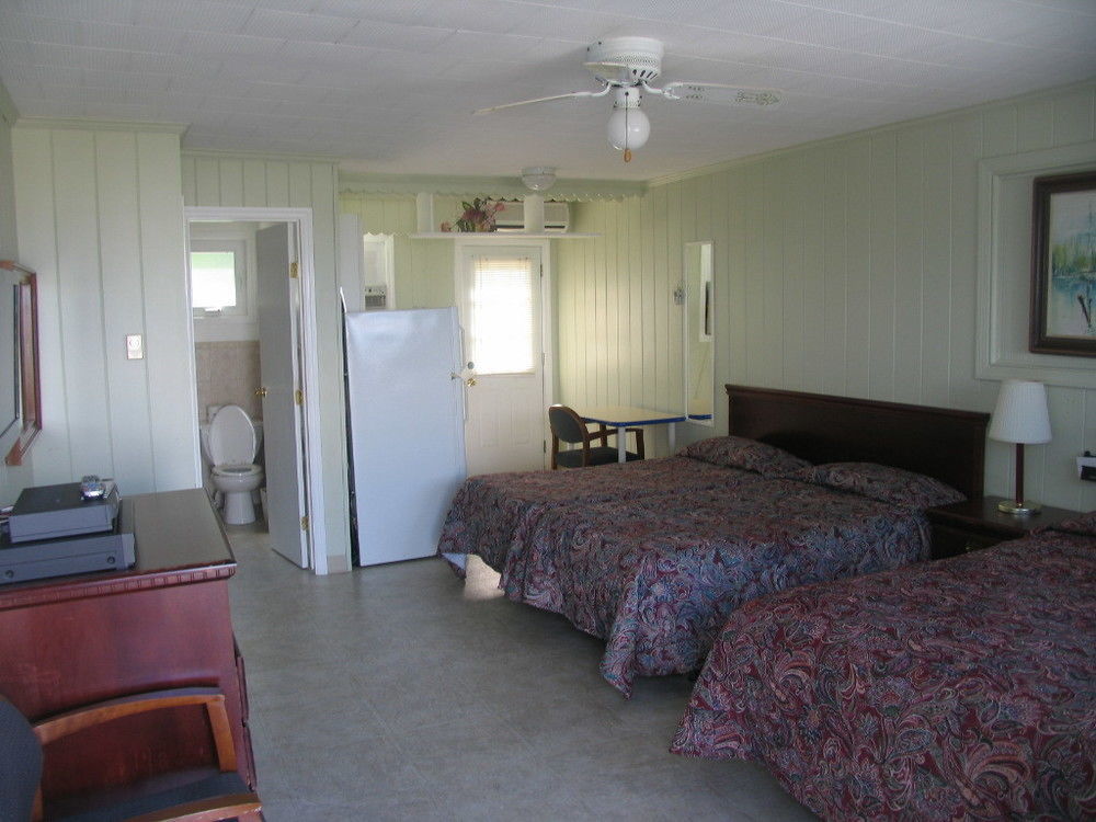 Southold Beach Motel Екстер'єр фото